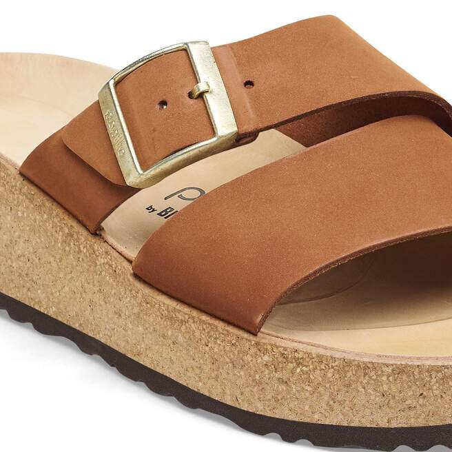 Almina en cuir nubuck couleur noyer Almina en cuir nubuck couleur noyer