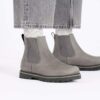 Bottes mi-hautes Highwood Slip-on pour femme en cuir nubuck Bottes mi-hautes Highwood Slip-on pour femme en cuir nubuck