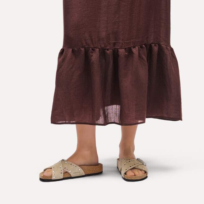 Cuir suédé Siena avec bordure cloutée Cuir suédé Siena avec bordure cloutée