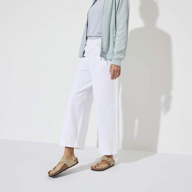 Gizeh Big Buckle en cuir nubuck Gizeh Big Buckle en cuir nubuck