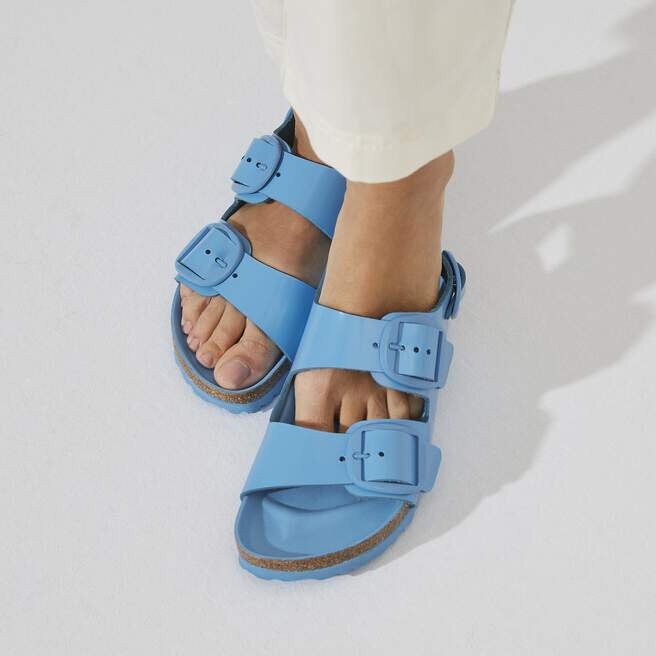 Milano Big Buckle en cuir naturel verni Milano Big Buckle en cuir naturel verni