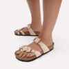 Ornement floral Mayari en cuir naturel Ornement floral Mayari en cuir naturel