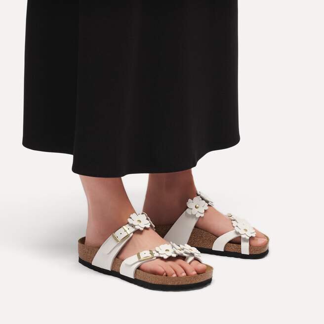Ornement floral Mayari en cuir naturel Ornement floral Mayari en cuir naturel