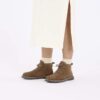 Uppsala Mid en cuir suédé et peau de mouton Uppsala Mid en cuir suédé et peau de mouton