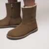 Uppsala Zip en cuir suédé et peau de mouton